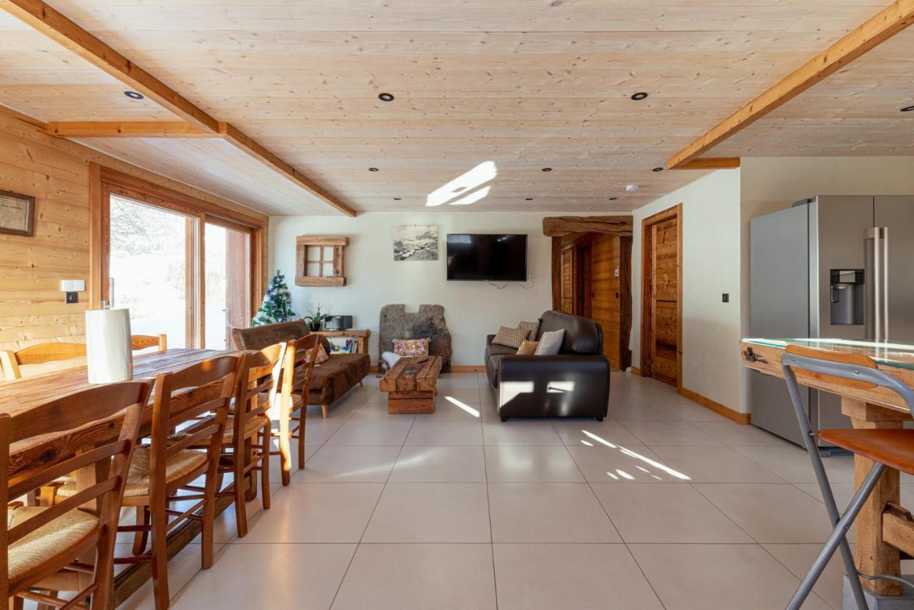 Les Picaillons - Le Chalet Les Villards-sur-Thones Bagian luar foto