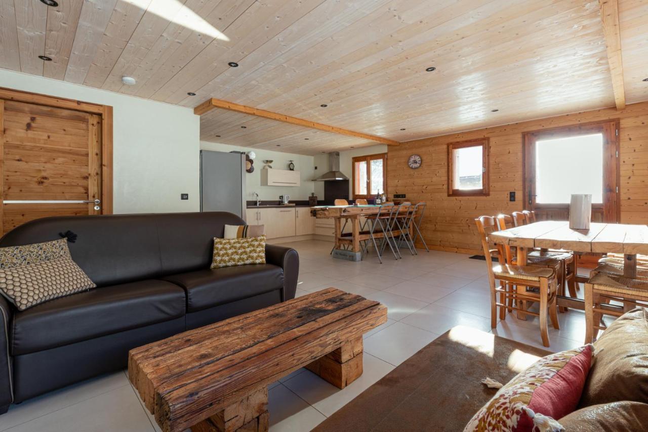 Les Picaillons - Le Chalet Les Villards-sur-Thones Bagian luar foto